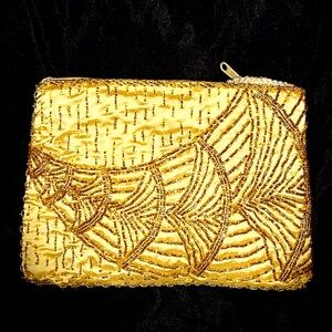 Vintage Beaded Gold/Yellow clutch